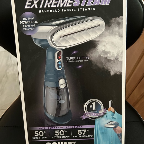 Turbo extremesteam handheld fabric steamer conair ( ONLY USED IT ONE TIME ) - Picture 2 of 11